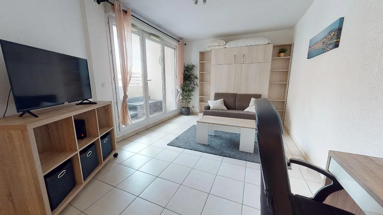 Appartement meublé de 29.0m2 - 761€ - Marseille