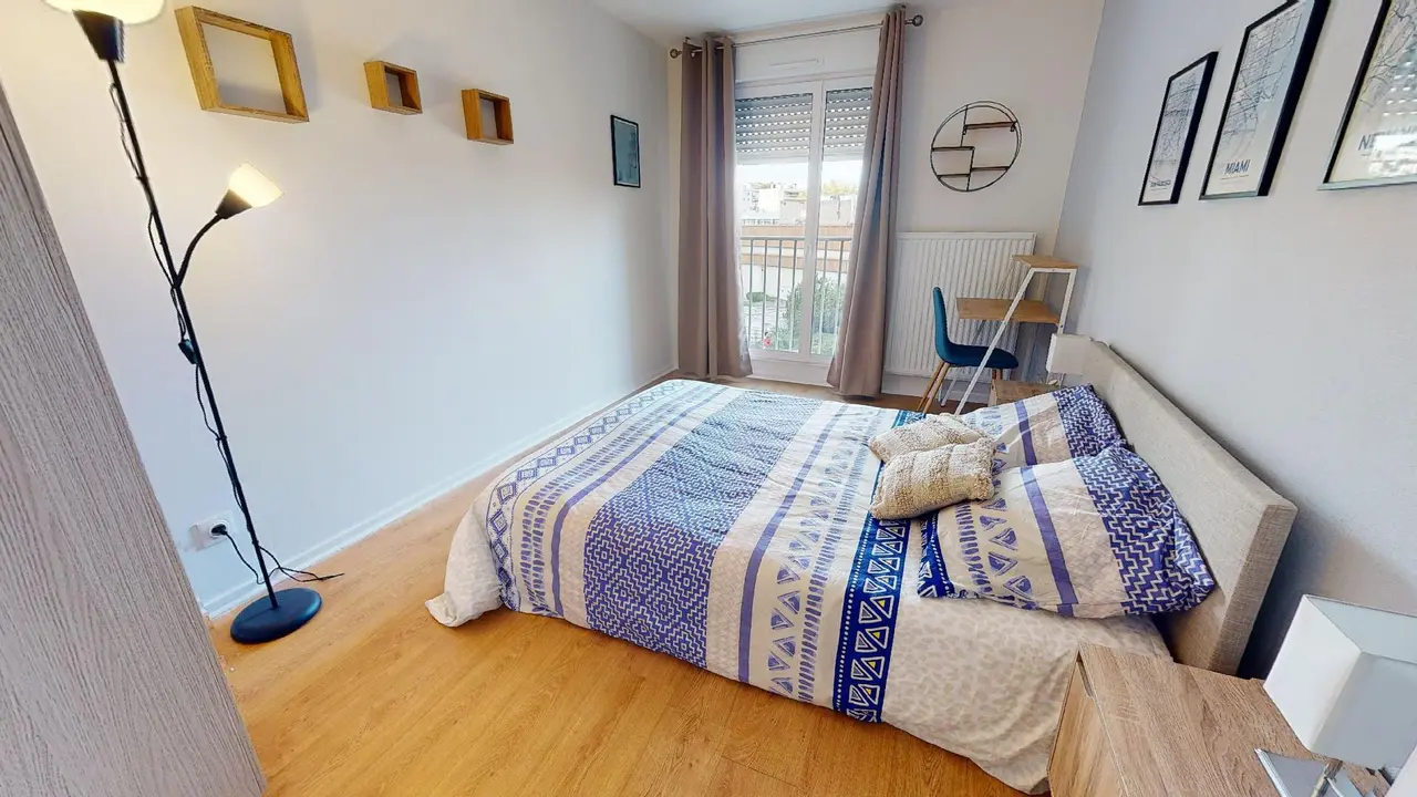 Colocation meublée de 102.5m2 - 340€ - Saint-Étienne