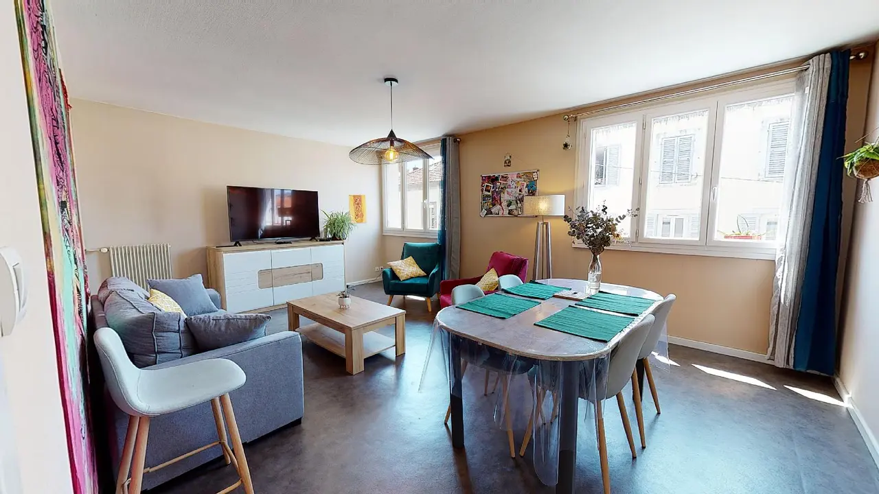 Colocation meublée de 102.0m2 - 450€ - Clermont-Ferrand