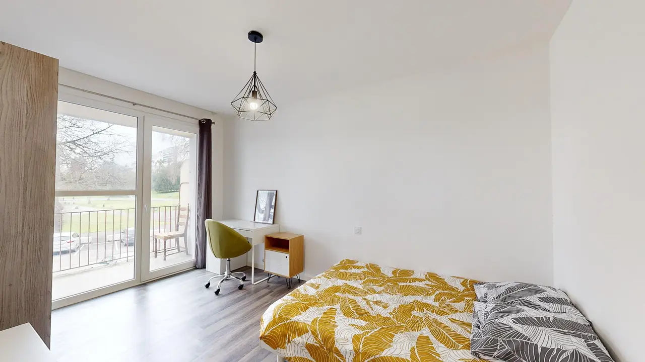 Colocation meublée de 89.0m2 - 400€ - Pau