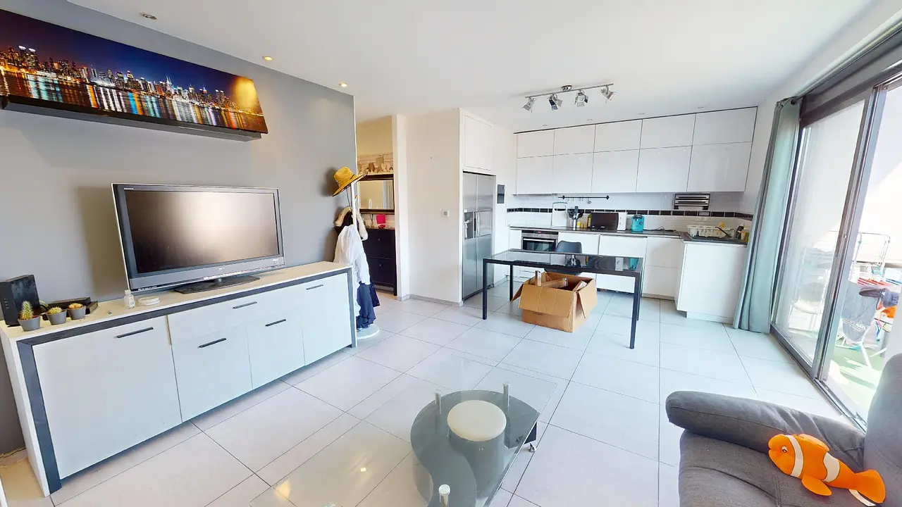 Colocation meublée de 81.0m2 - 380€ - Marseille