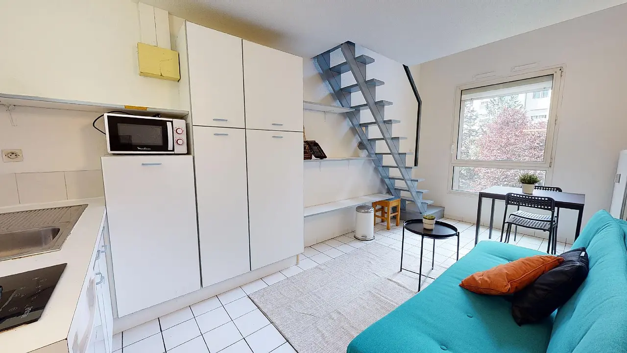 Appartement meublé de 28.0m2 - 728€ - Lyon