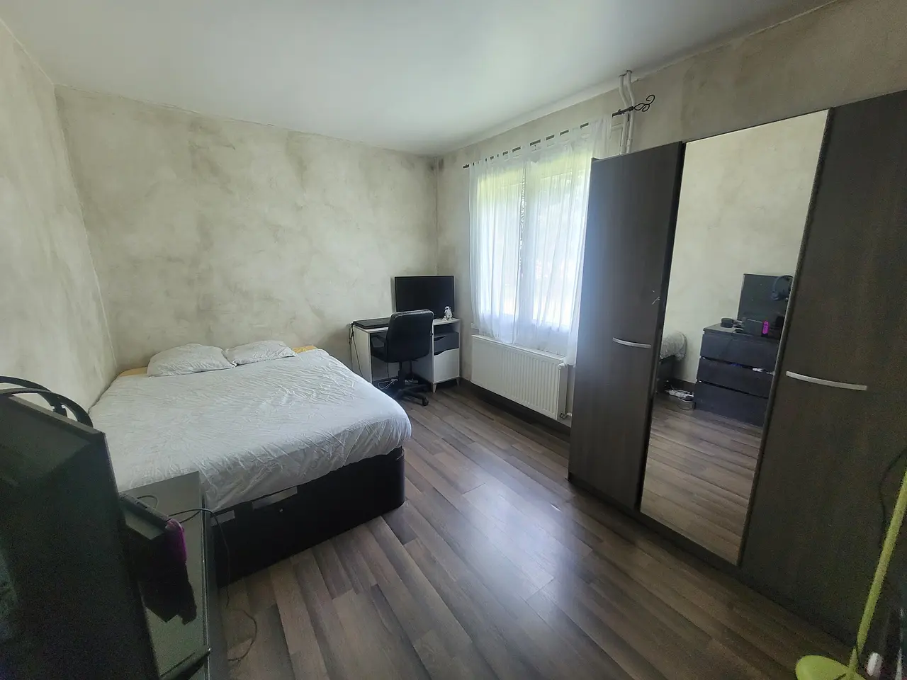 Colocation conviviale – Maison avec jardin à Plaisir