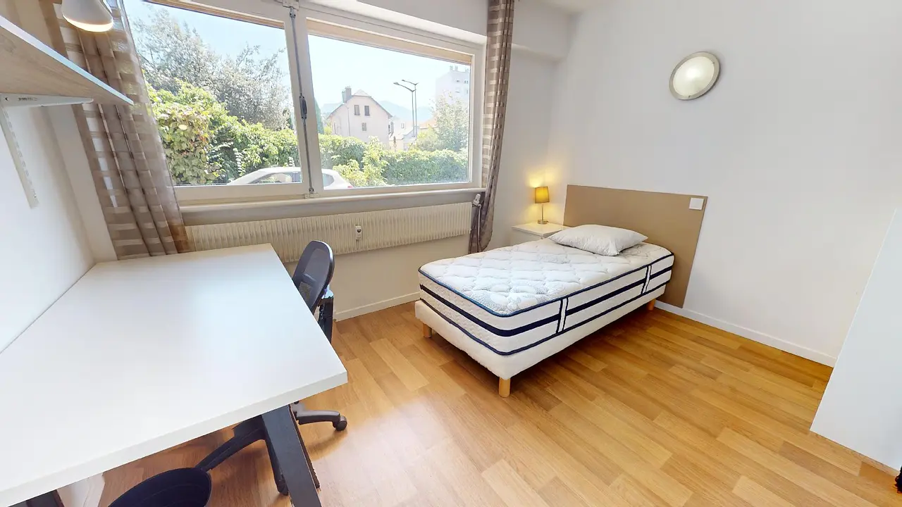 Colocation meublée de 95.85m2 - 494€ - Chambéry