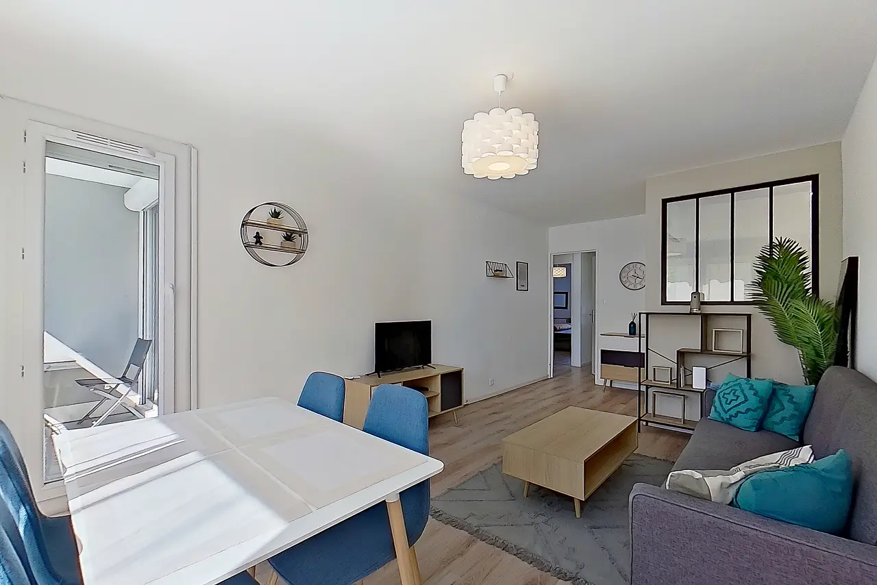 Colocation meublée de 80.0m2 - 370€ - Valence