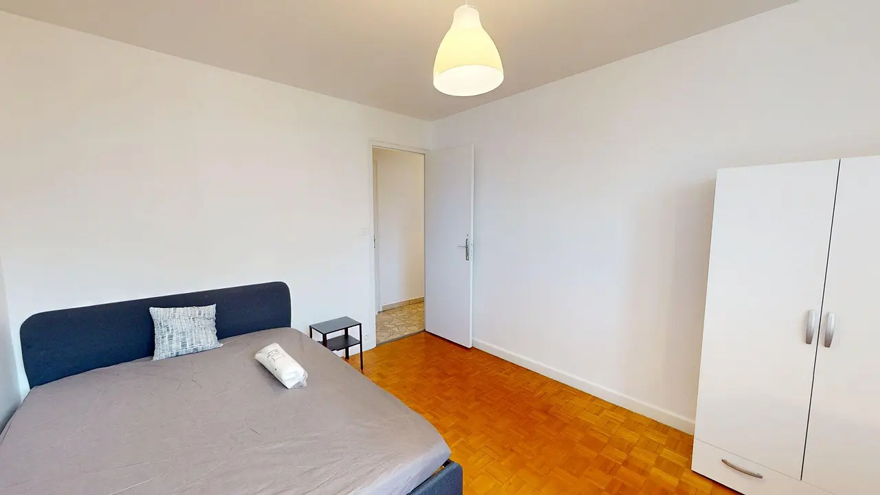 Colocation meublée de 100.0m2 - 363€ - Grenoble