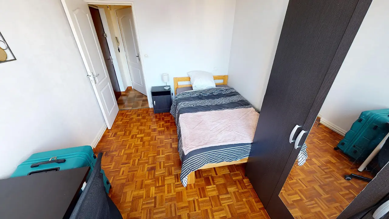 Colocation meublée de 75.0m2 - 365€ - Dijon