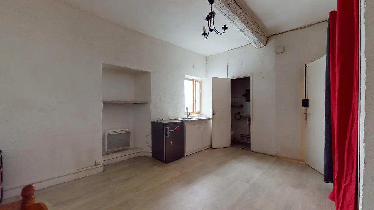 Appartement non meublé de 19.4m2 - 382€ - Agde