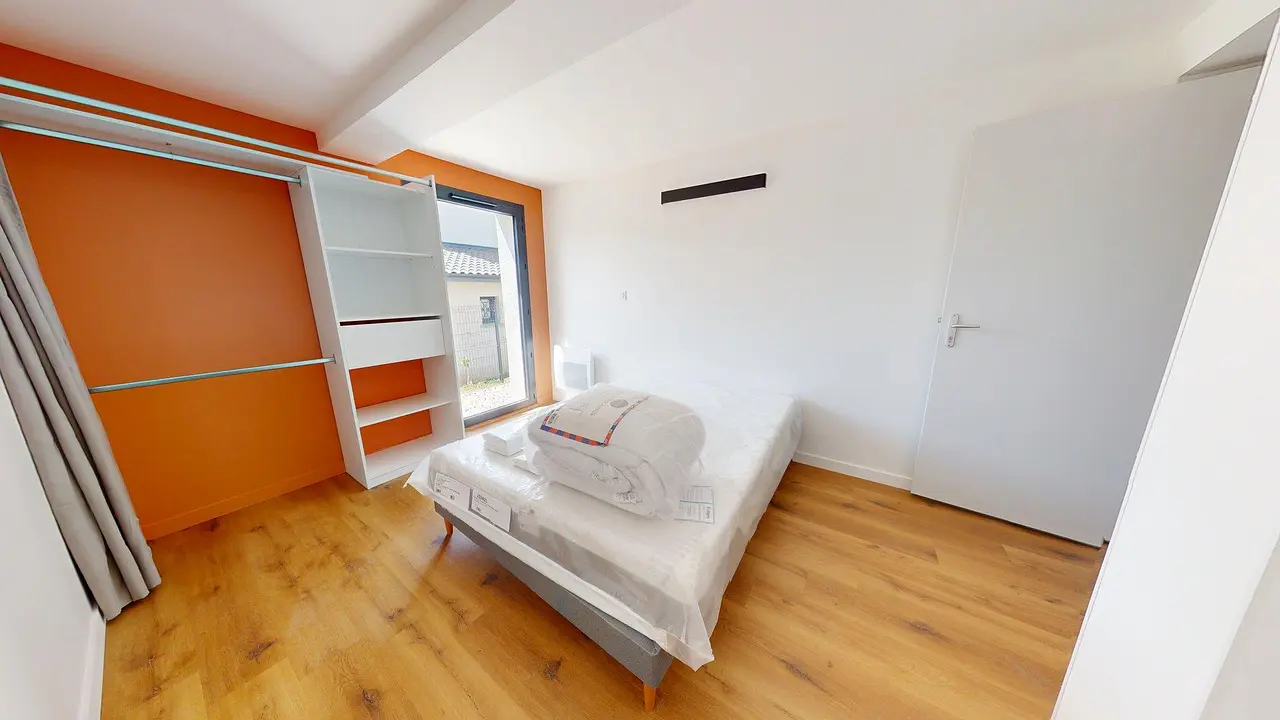 Colocation meublée de 270.0m2 - 549€ - Saint-Priest
