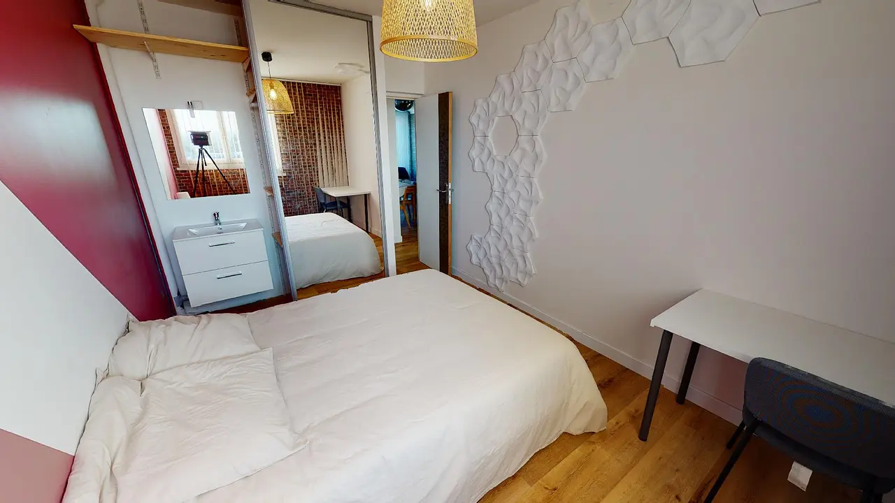 Colocation meublée de 90.0m2 - 525€ - Cenon