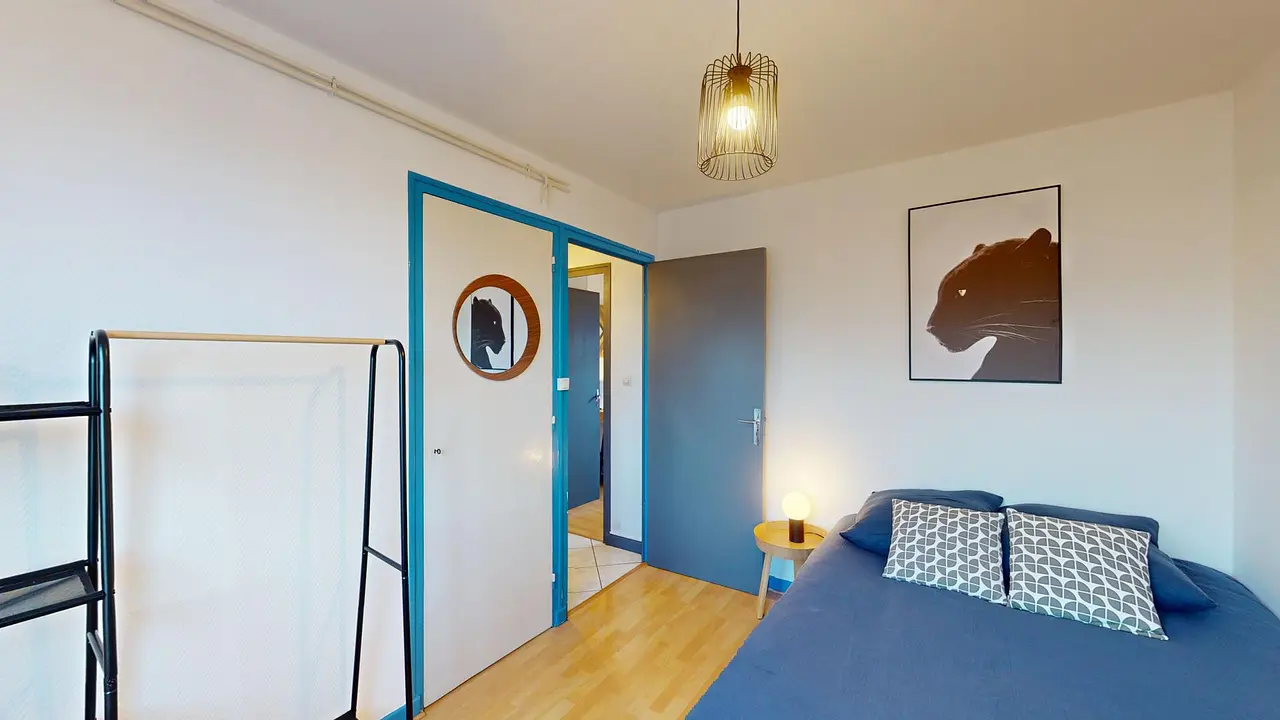 Colocation meublée de 57.0m2 - 410€ - Grenoble