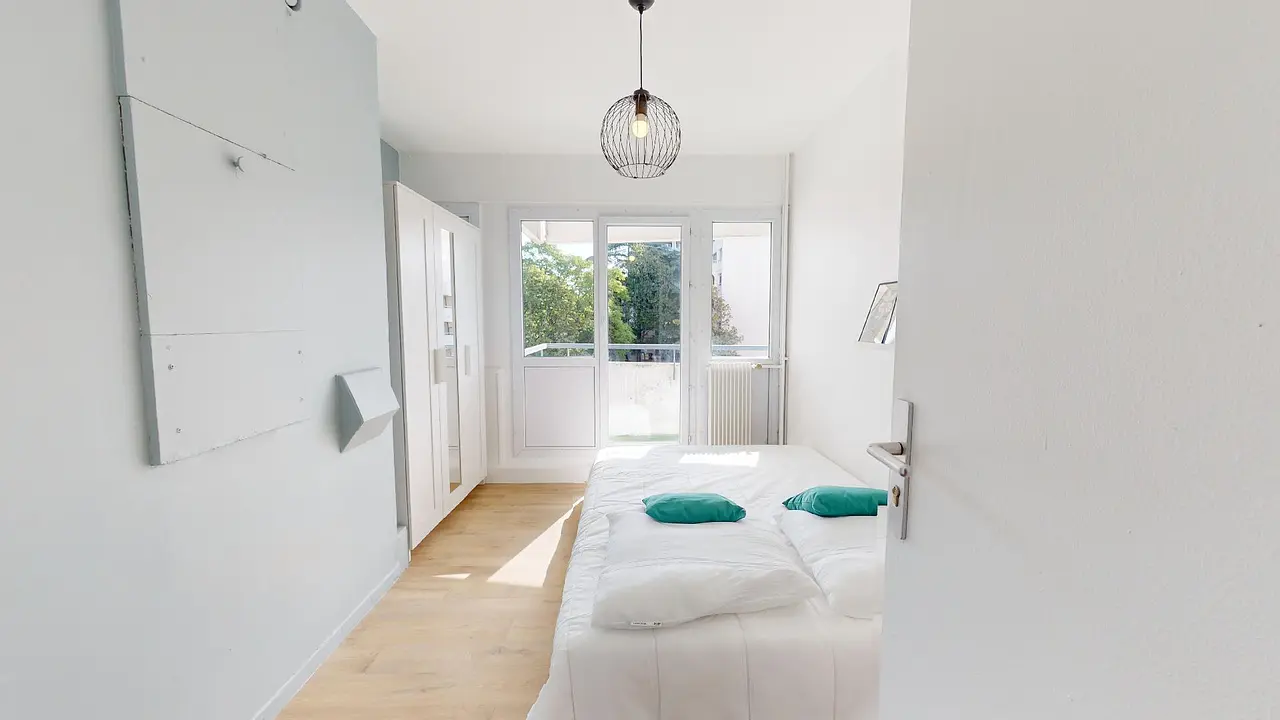 Colocation meublée de 76.0m2 - 480€ - Lyon