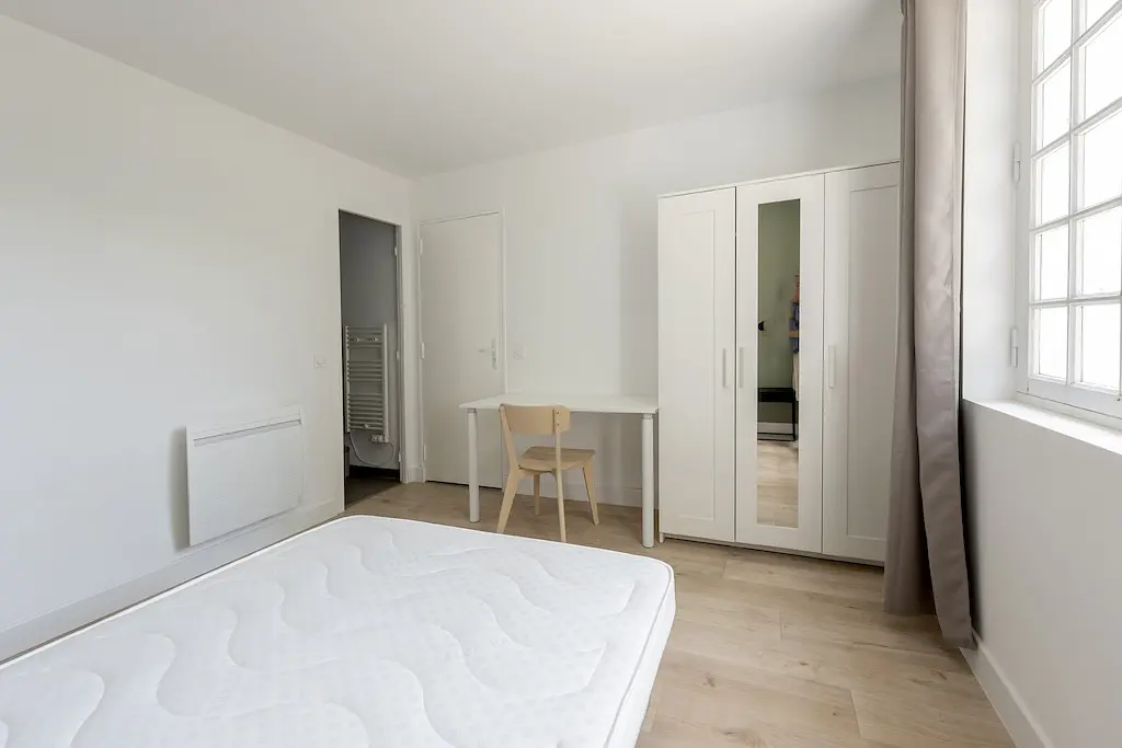 Colocation meublée de 178.31m2 - 690€ - Talence