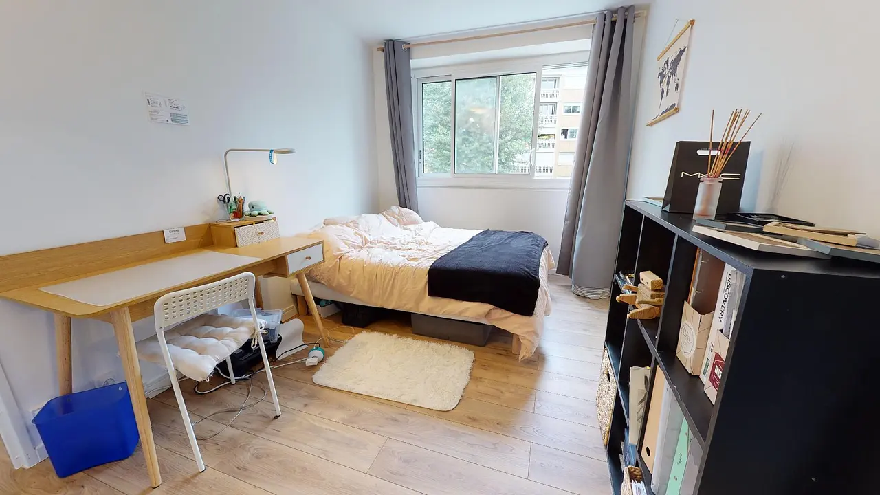 Colocation meublée de 65.0m2 - 523€ - Villeurbanne