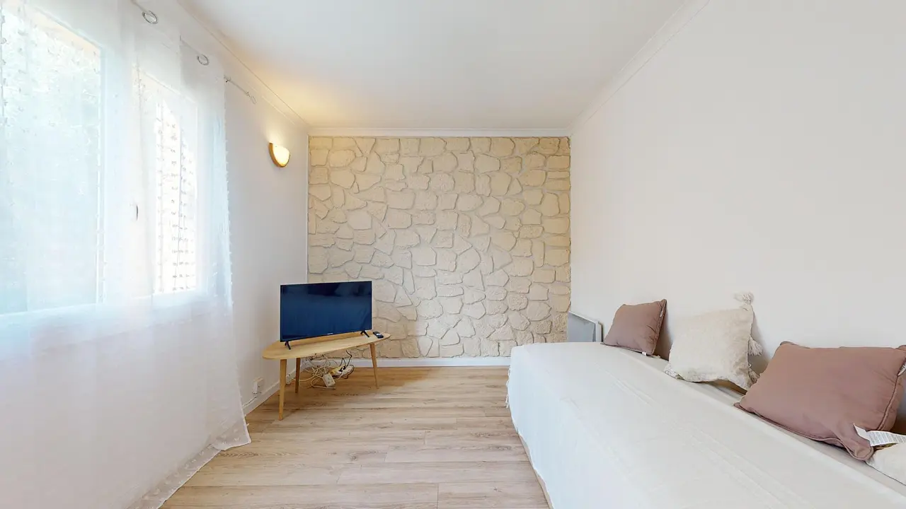 Maison meublée de 74.0m2 - 900€ - Nîmes