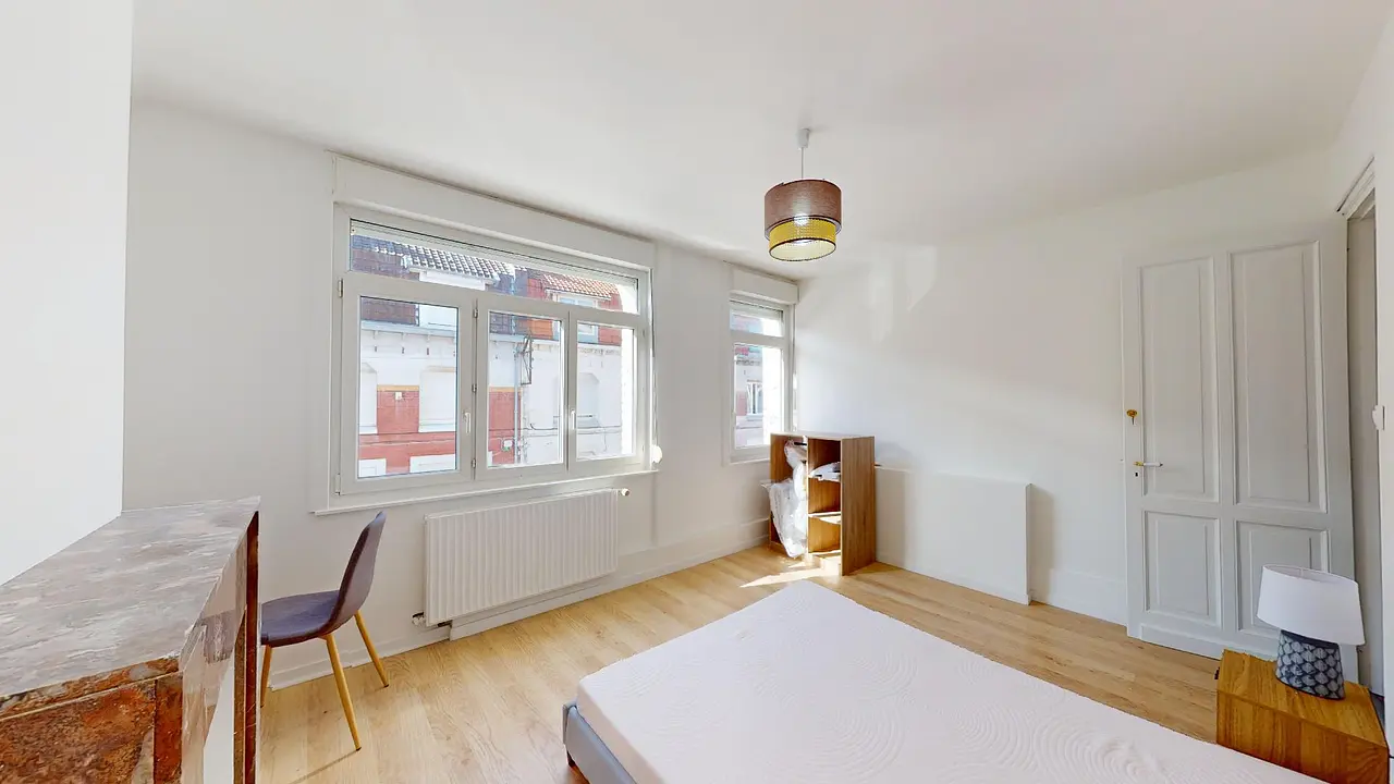 Colocation meublée de 120.0m2 - 494€ - Lille