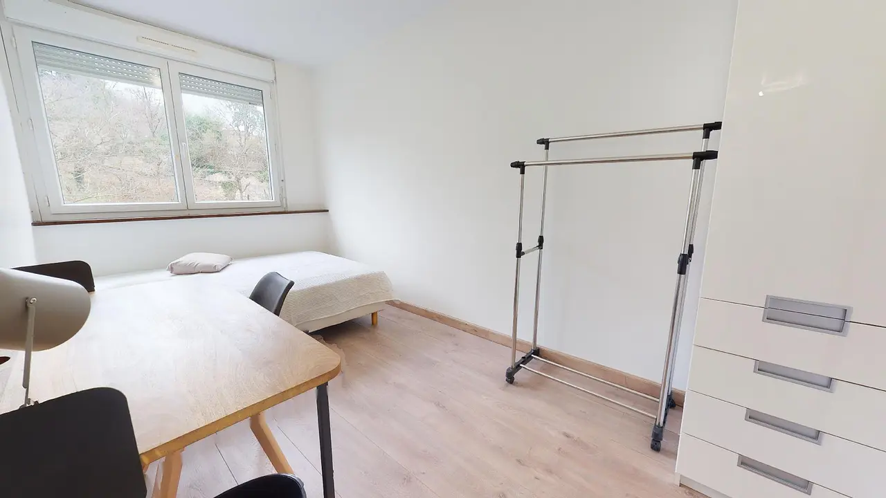 Colocation meublée de 86.0m2 - 530€ - Lyon