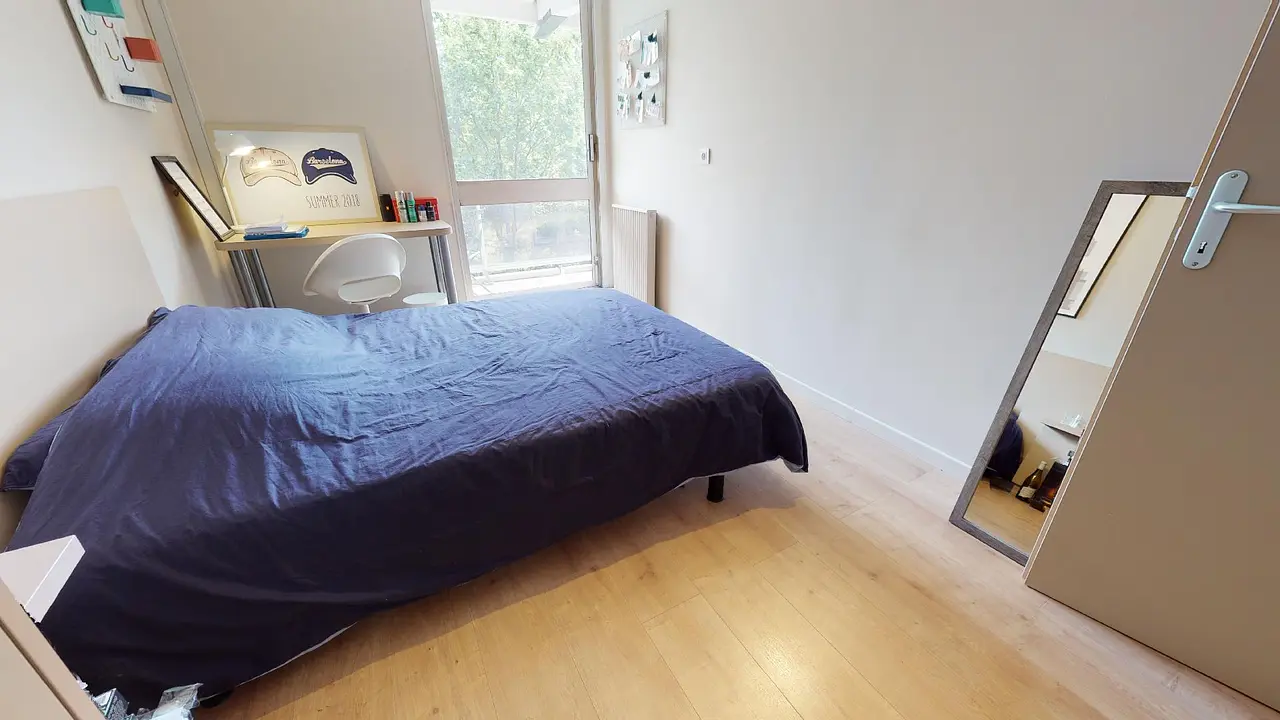 Colocation meublée de 75.0m2 - 551€ - Lyon