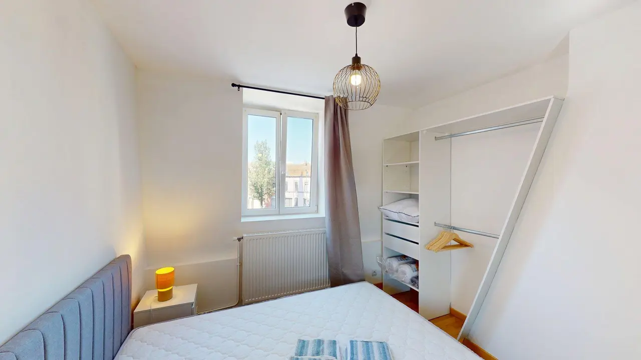 Colocation meublée de 129m2 - 400€ - Roubaix