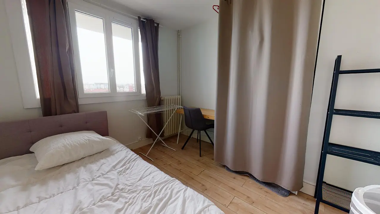 Colocation meublée de 78.0m2 - 530€ - Villeurbanne