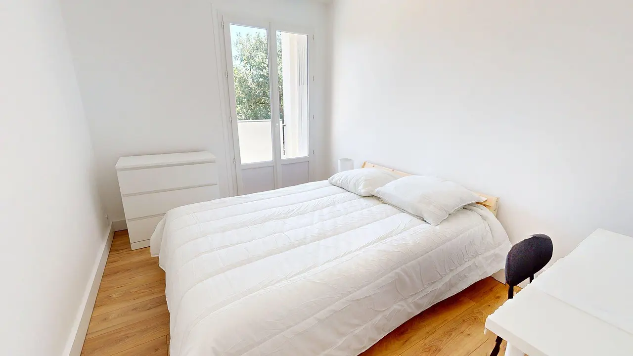 Colocation meublée de 89.51m2 - 575€ - Talence