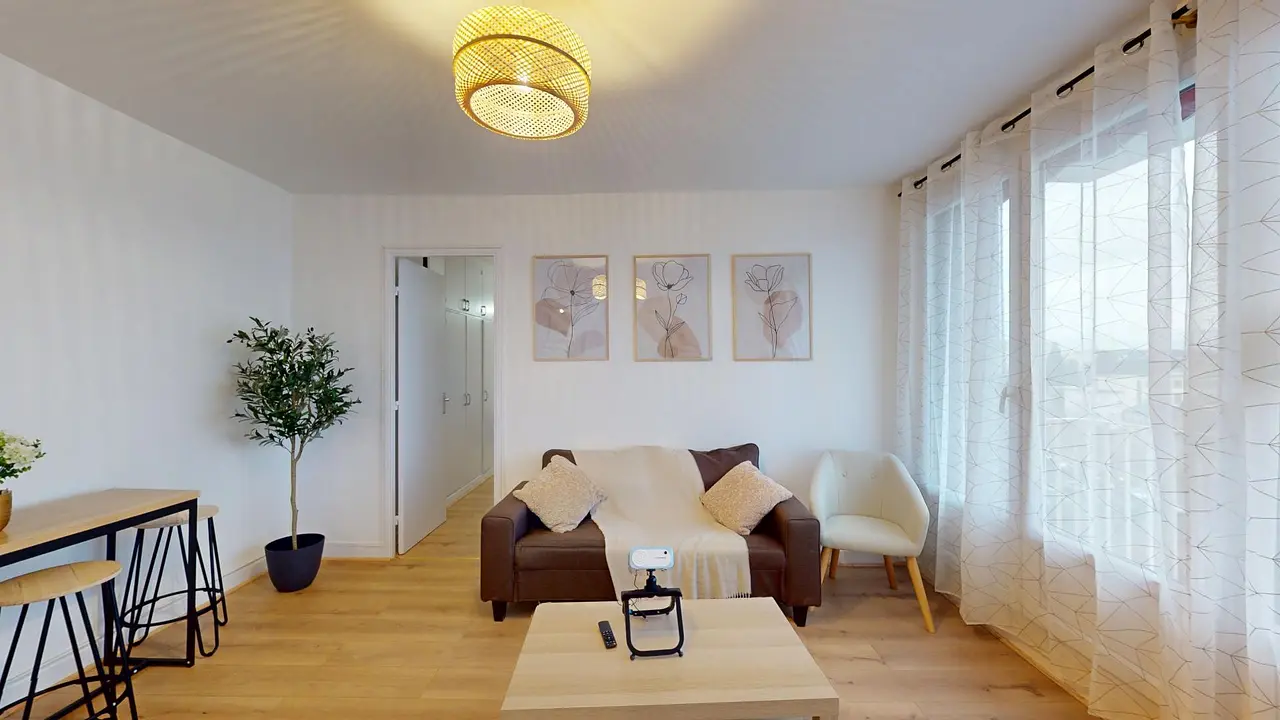 Colocation meublée de 68.71m2 - 450€ - Orléans
