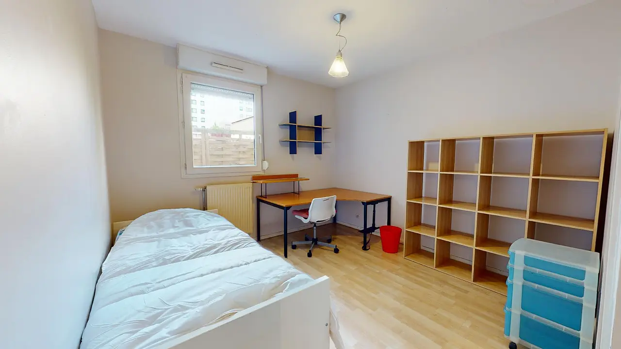 Colocation meublée de 108.0m2 - 608€ - Lyon