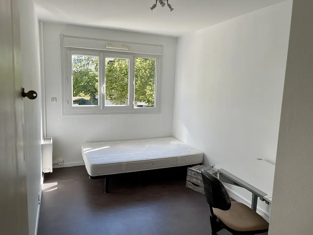 Colocation meublée de 86.87m2 - 395€ - Rennes