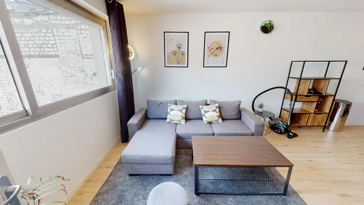 Appartement meublé de 45.0m2 - 950€ - Lille