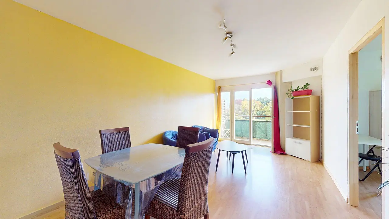 Colocation meublée de 75.9m2 - 500€ - Rennes