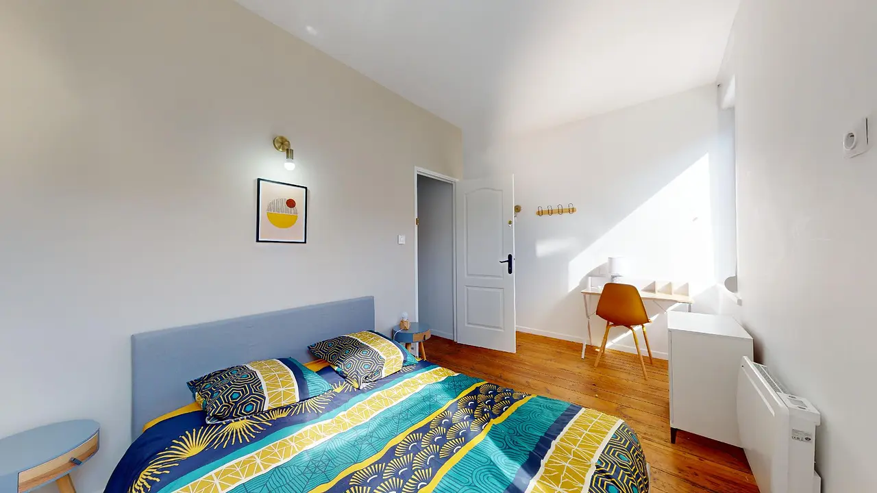 Colocation meublée de 110.0m2 - 392€ - Croix