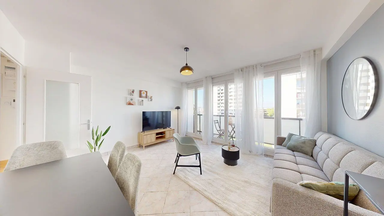 Colocation meublée de 73.08m2 - 460€ - Saint-Priest