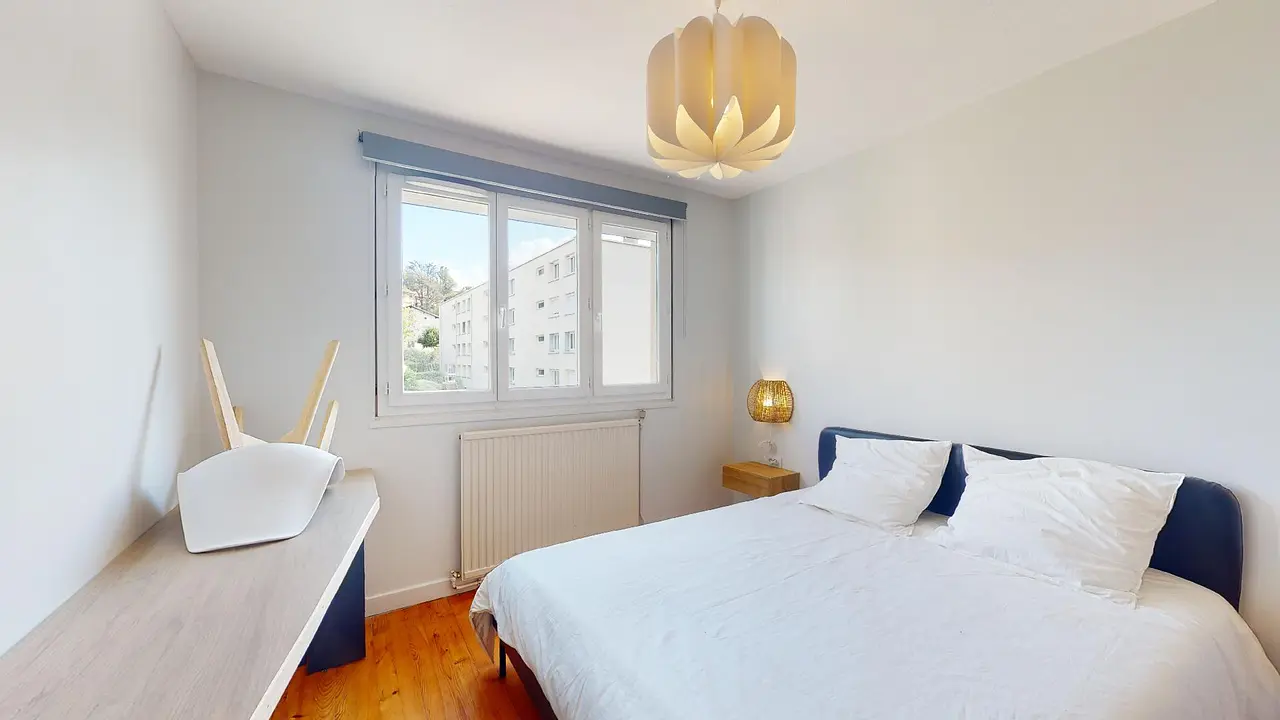 Colocation meublée de 65.0m2 - 300€ - Saint-Étienne