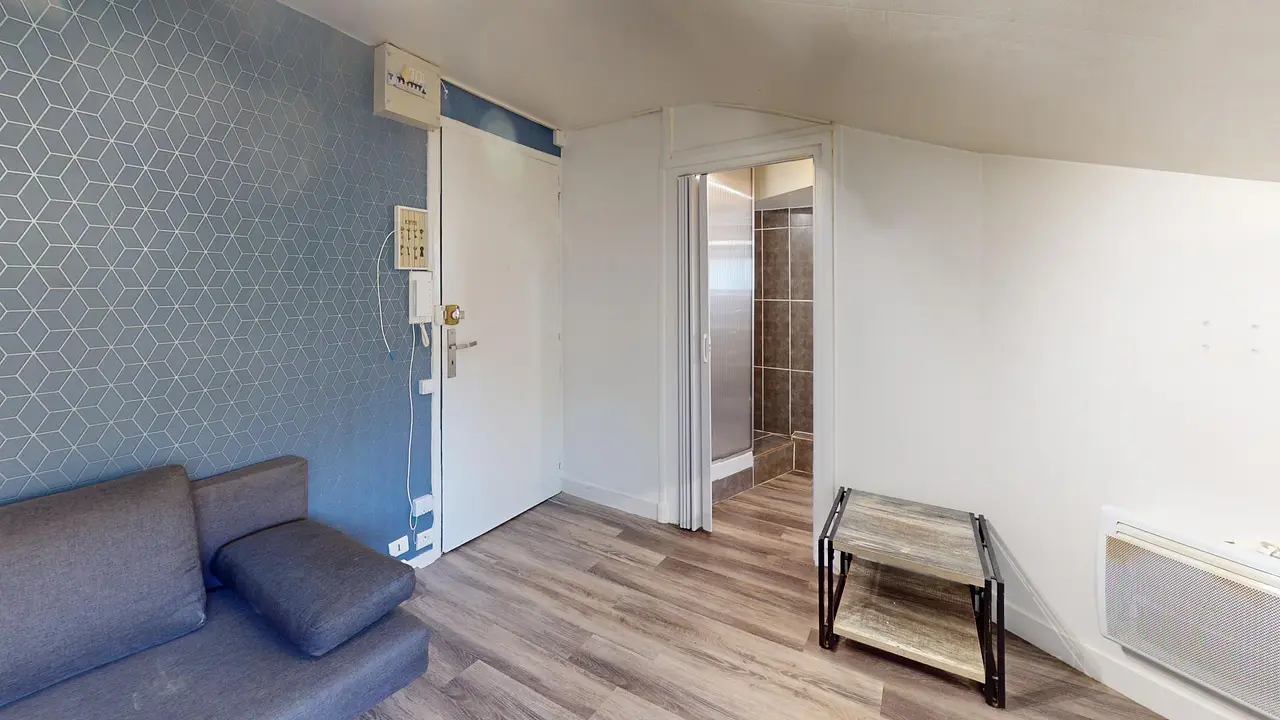 Appartement non meublé de 15.0m2 - 313€ - Angoulême