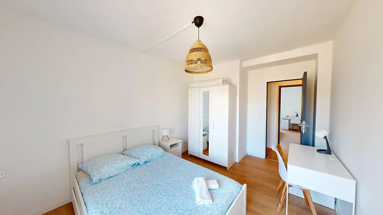 Colocation meublée de 100.0m2 - 490€ - Avignon