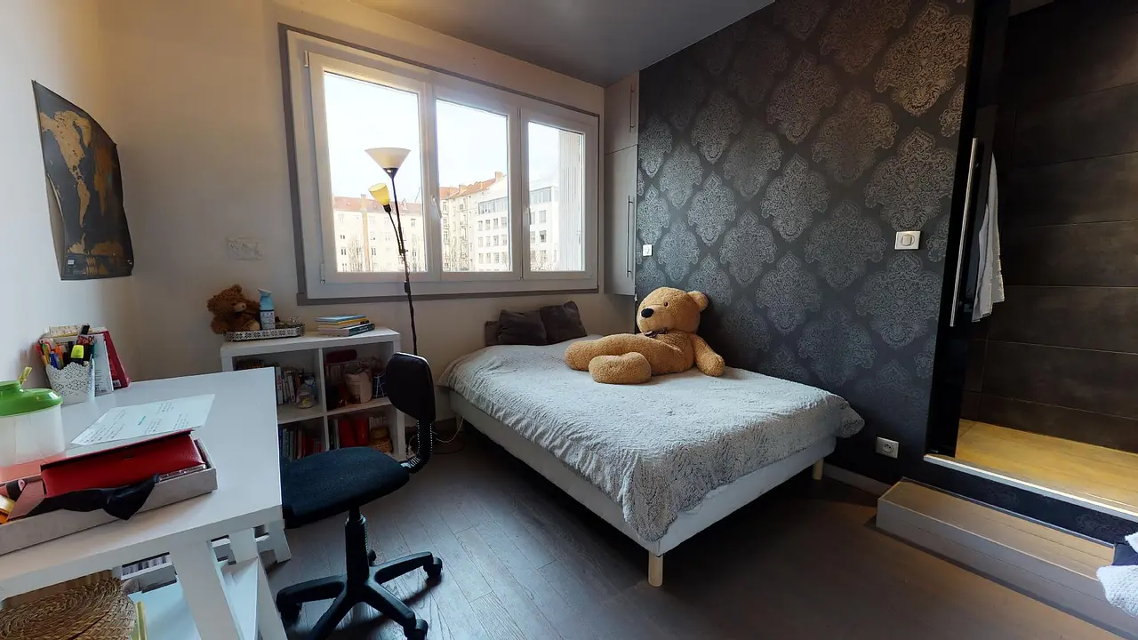 Colocation meublée de 79.0m2 - 576€ - Lyon